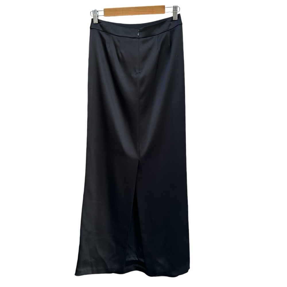St. John Couture Liquid Satin Maxi Skirt Sz 2 Back Slit Packets QuietLuxury - Picture 8 of 16